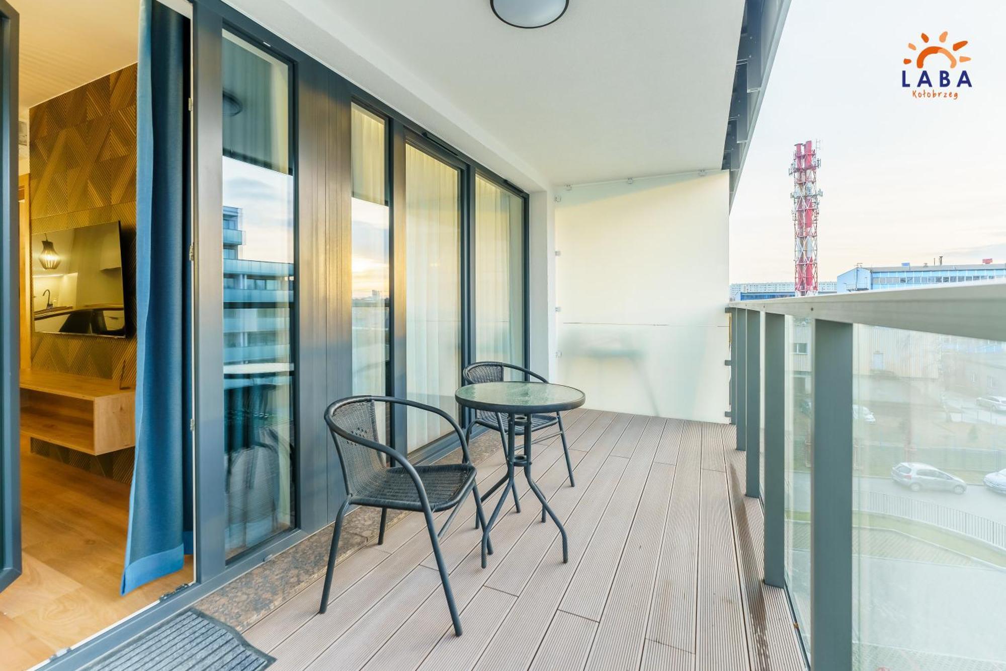 Laba Kolobrzeg Apartamenty Kasprowicza 20C Parking Basen Fitness Bawialnia W Cenie, Parkplatz Schwimmbad Fitness Spielzimmer Im Preis Exterior photo