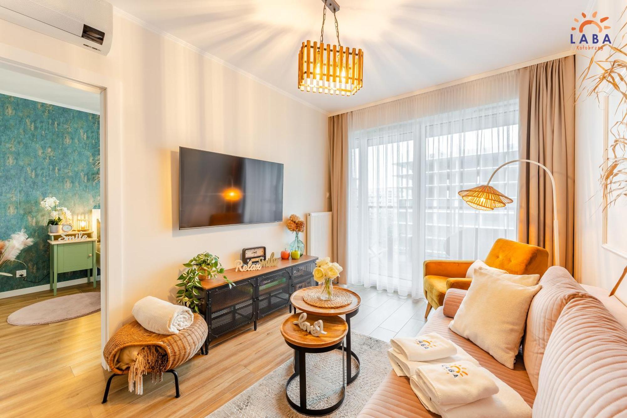 Laba Kolobrzeg Apartamenty Kasprowicza 20C Parking Basen Fitness Bawialnia W Cenie, Parkplatz Schwimmbad Fitness Spielzimmer Im Preis Exterior photo