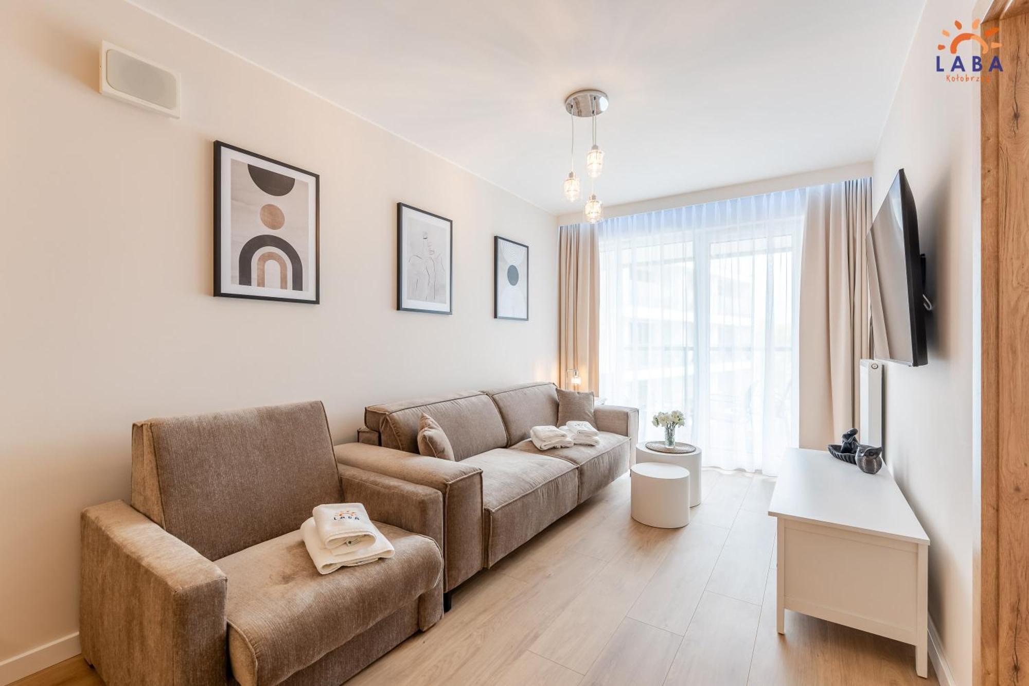 Laba Kolobrzeg Apartamenty Kasprowicza 20C Parking Basen Fitness Bawialnia W Cenie, Parkplatz Schwimmbad Fitness Spielzimmer Im Preis Exterior photo